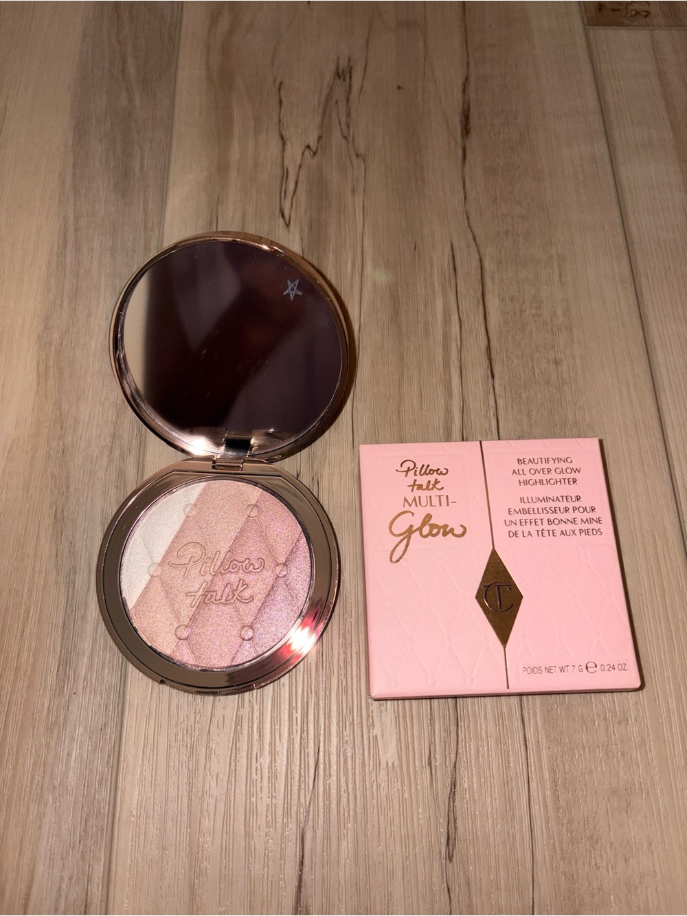 ✨ Charlotte Tilbury Romance Light Pillow Talk Multi Glow Highlighter ✨